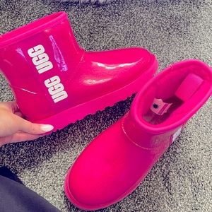 ✨ New UGG clear mini boots ✨